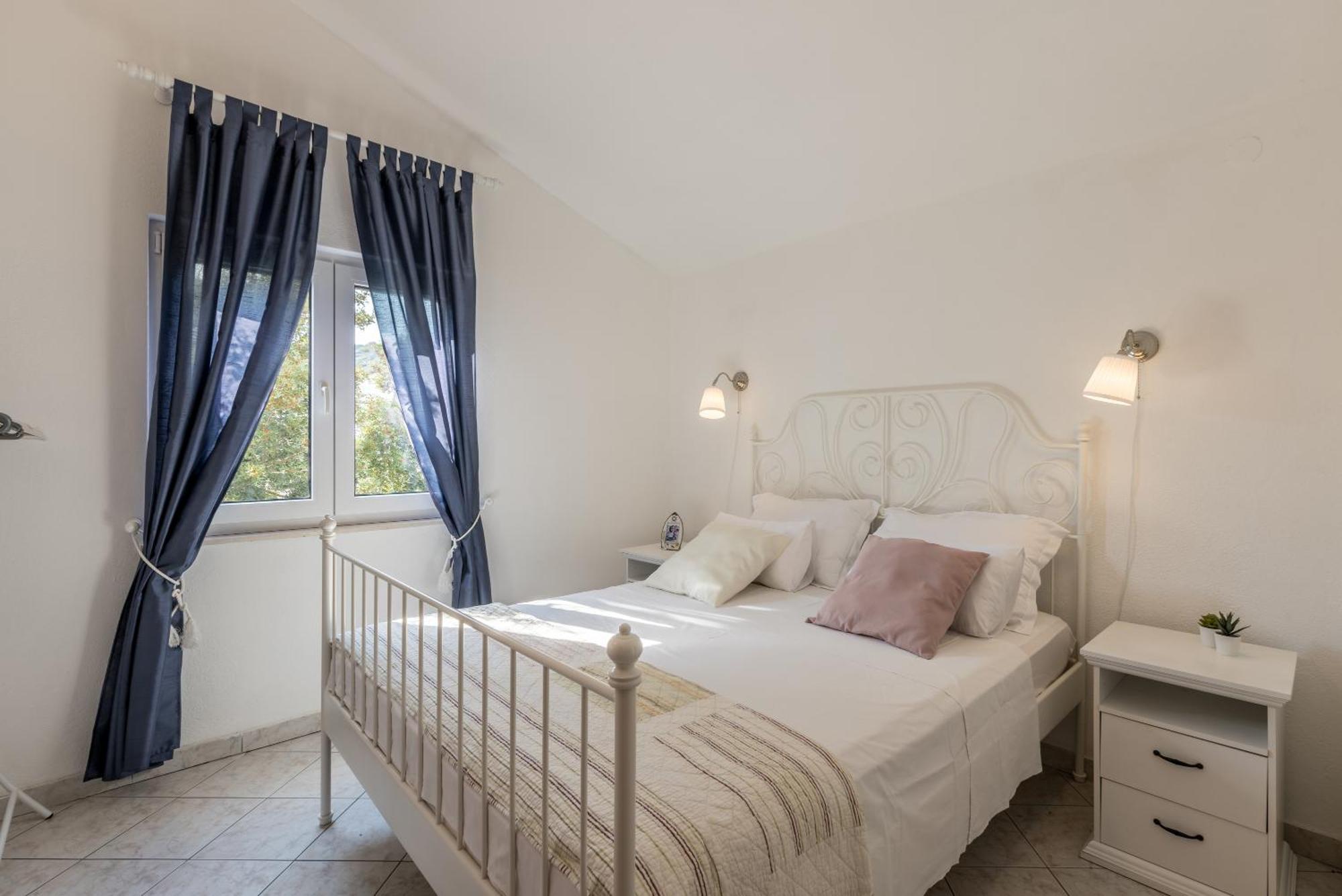 Apartments By The Sea Milna, Vis - 8946 Rukavac  Exterior photo