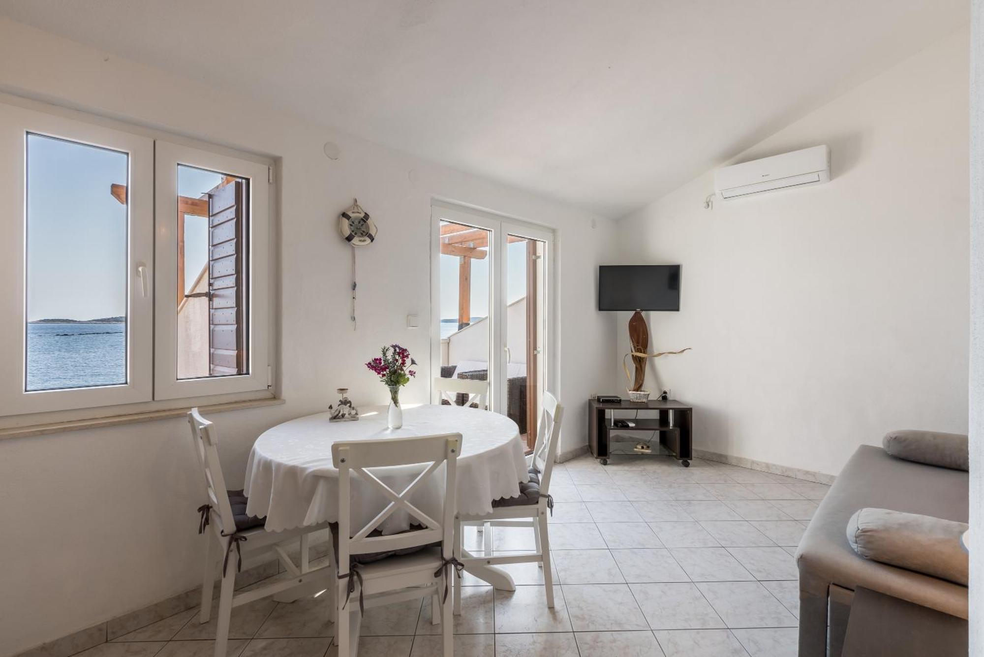 Apartments By The Sea Milna, Vis - 8946 Rukavac  Exterior photo