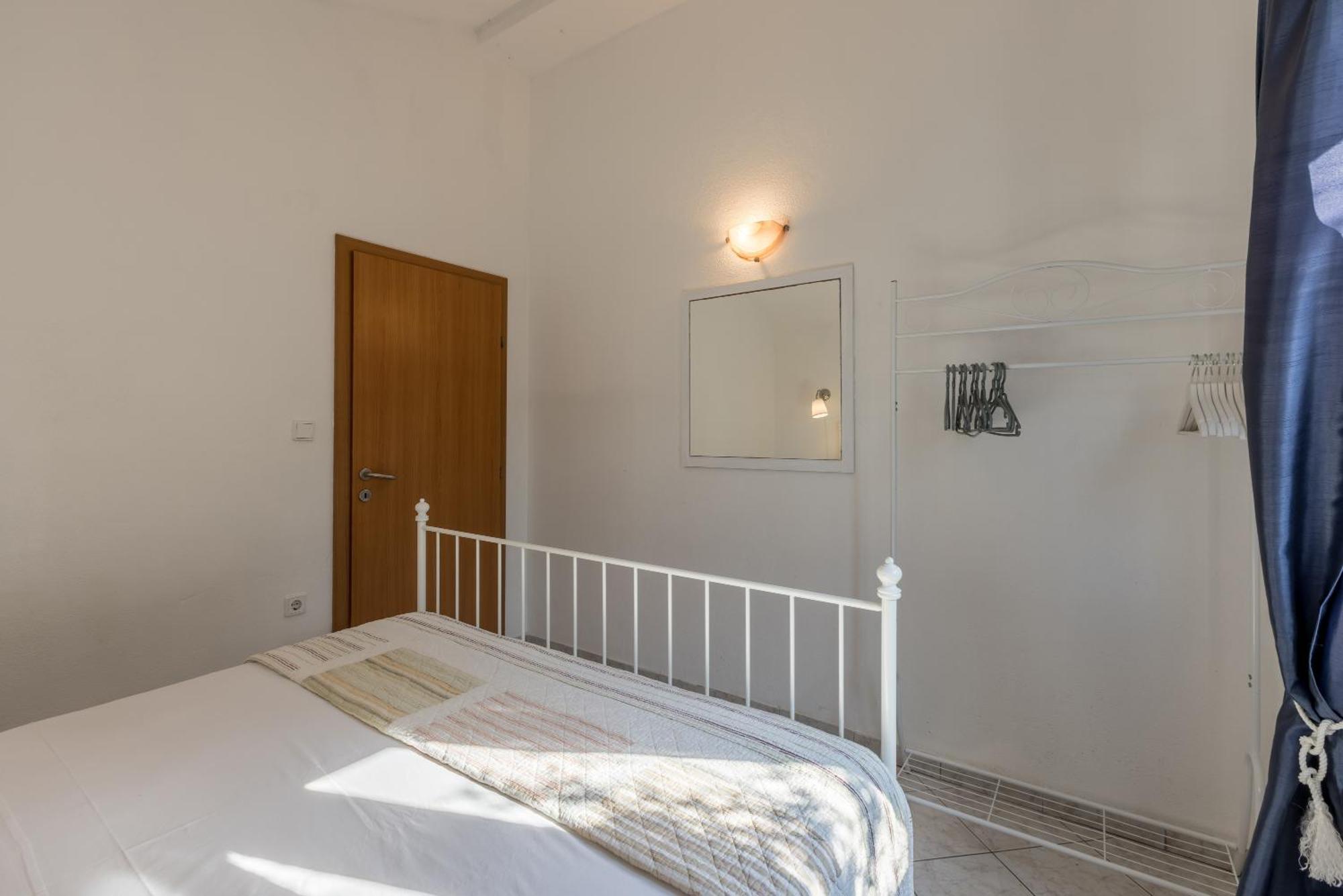 Apartments By The Sea Milna, Vis - 8946 Rukavac  Room photo